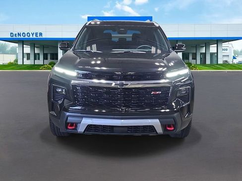 New 2026 Chevrolet Traverse Z71 w/ Enhanced Driving Package AWD/4WD image 3