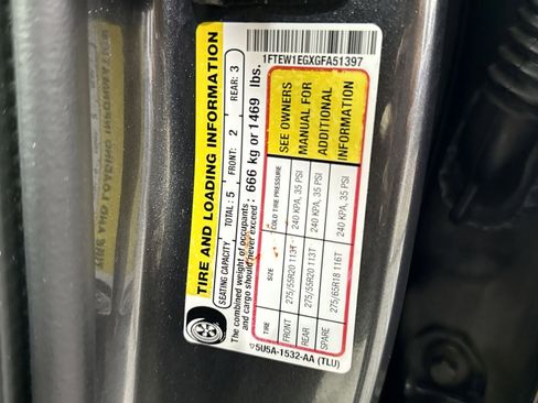 Used 2016 Ford F150 Platinum w/ Equipment Group 701A Luxury image 43