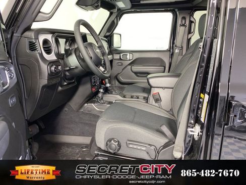 New 2026 Jeep Wrangler Unlimited Sport image 11