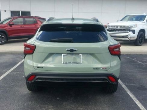Used 2024 Chevrolet Trax RS w/ Driver Confidence Package FWD image 7