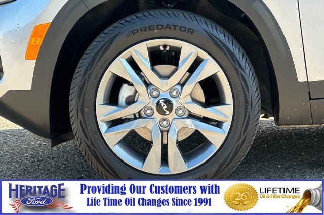 Used 2022 Kia Seltos S FWD image 27