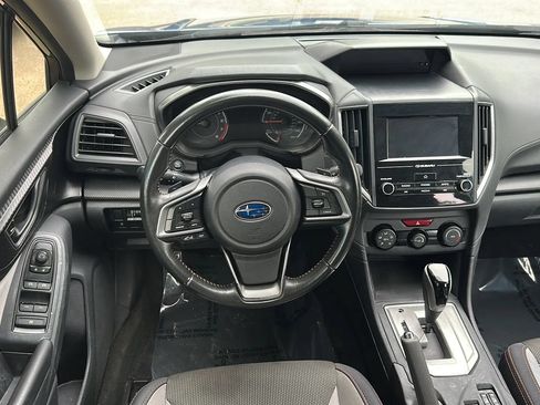 Used 2018 Subaru Crosstrek 2.0i Premium AWD/4WD image 25