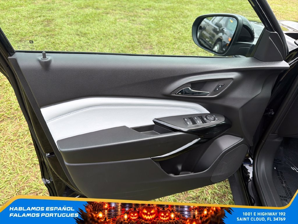 New 2026 Chevrolet Trax LT w/ Driver Confidence Package FWD image 12