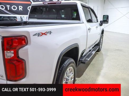 Used 2024 Chevrolet Silverado 2500 LTZ w/ LTZ Convenience Package image 31