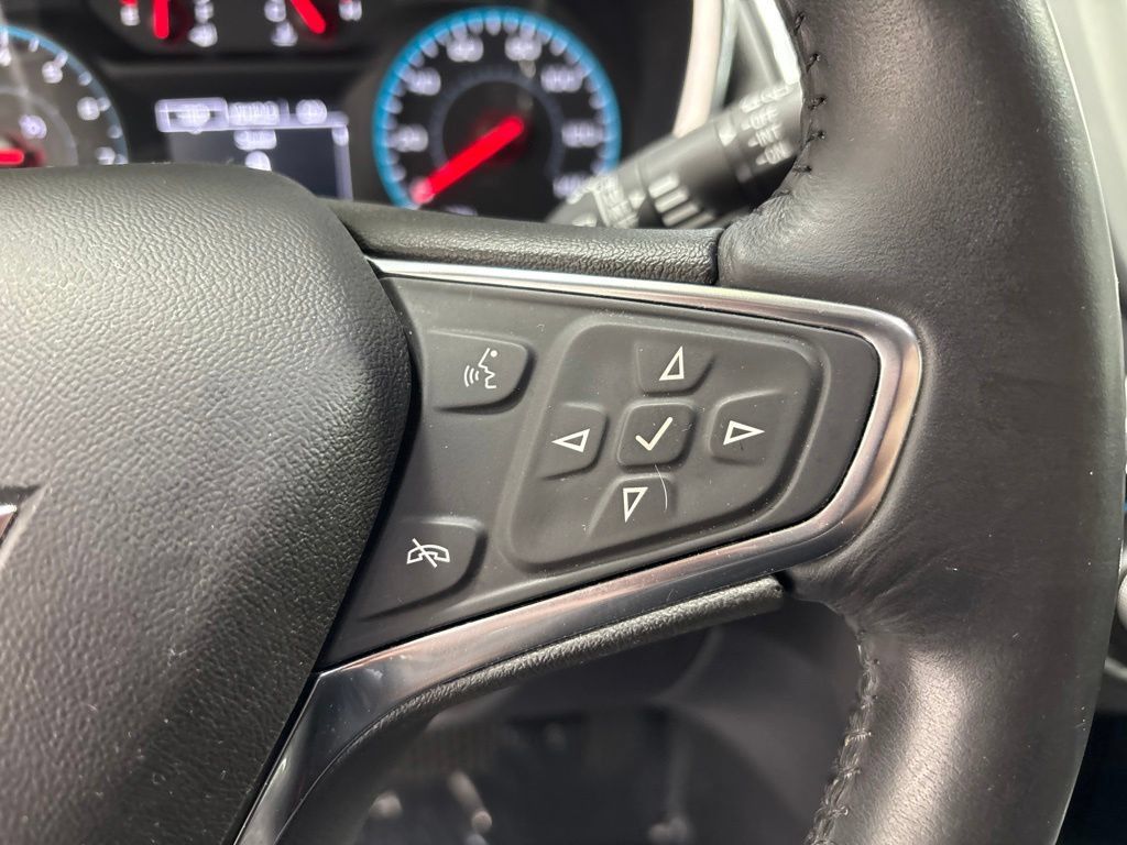 Used 2018 Chevrolet Equinox LT AWD/4WD image 14
