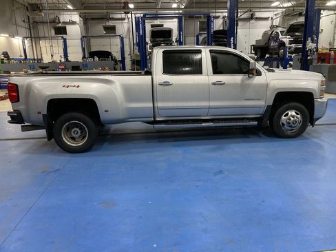 Used 2015 Chevrolet Silverado 3500 LTZ w/ Duramax Plus Package image 8