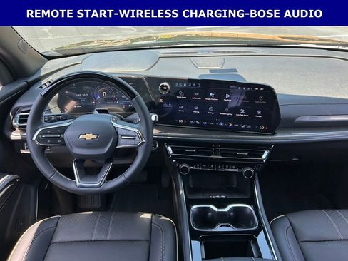 New 2026 Chevrolet Traverse High Country FWD image 12