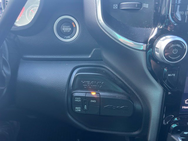 Used 2024 RAM 2500 Laramie w/ Night Edition AWD/4WD image 18