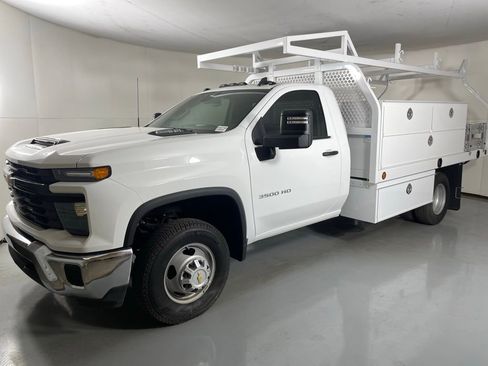 New 2025 Chevrolet Silverado 3500 W/T w/ WT Convenience Package RWD image 5