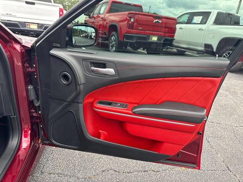 Used 2022 Dodge Charger Scat Pack w/ Plus Group RWD image 15