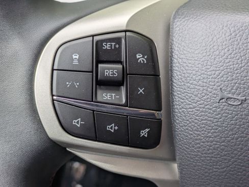 New 2026 Ford Explorer Active image 14