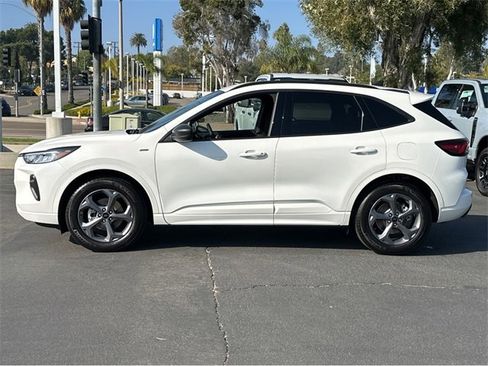 Certified 2024 Ford Escape ST-Line image 42