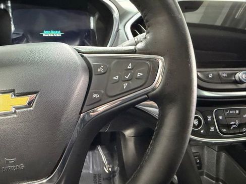 Used 2017 Chevrolet Volt Premier w/ Driver Confidence II Package FWD image 15