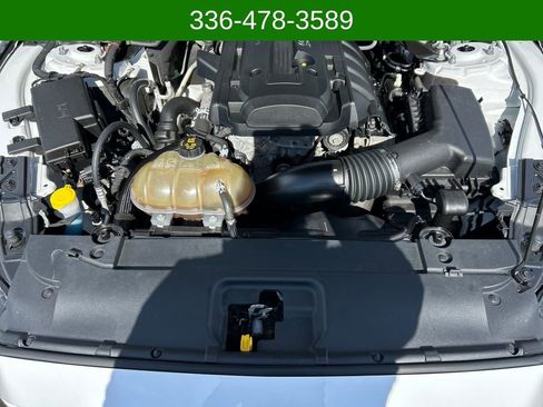 Used 2015 Ford Mustang Premium image 21