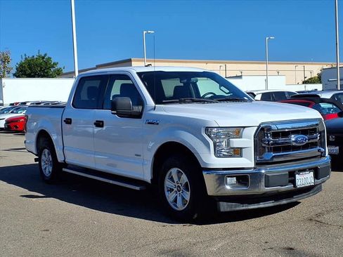 Used 2017 Ford F150 XLT w/ Equipment Group 301A Mid image 3