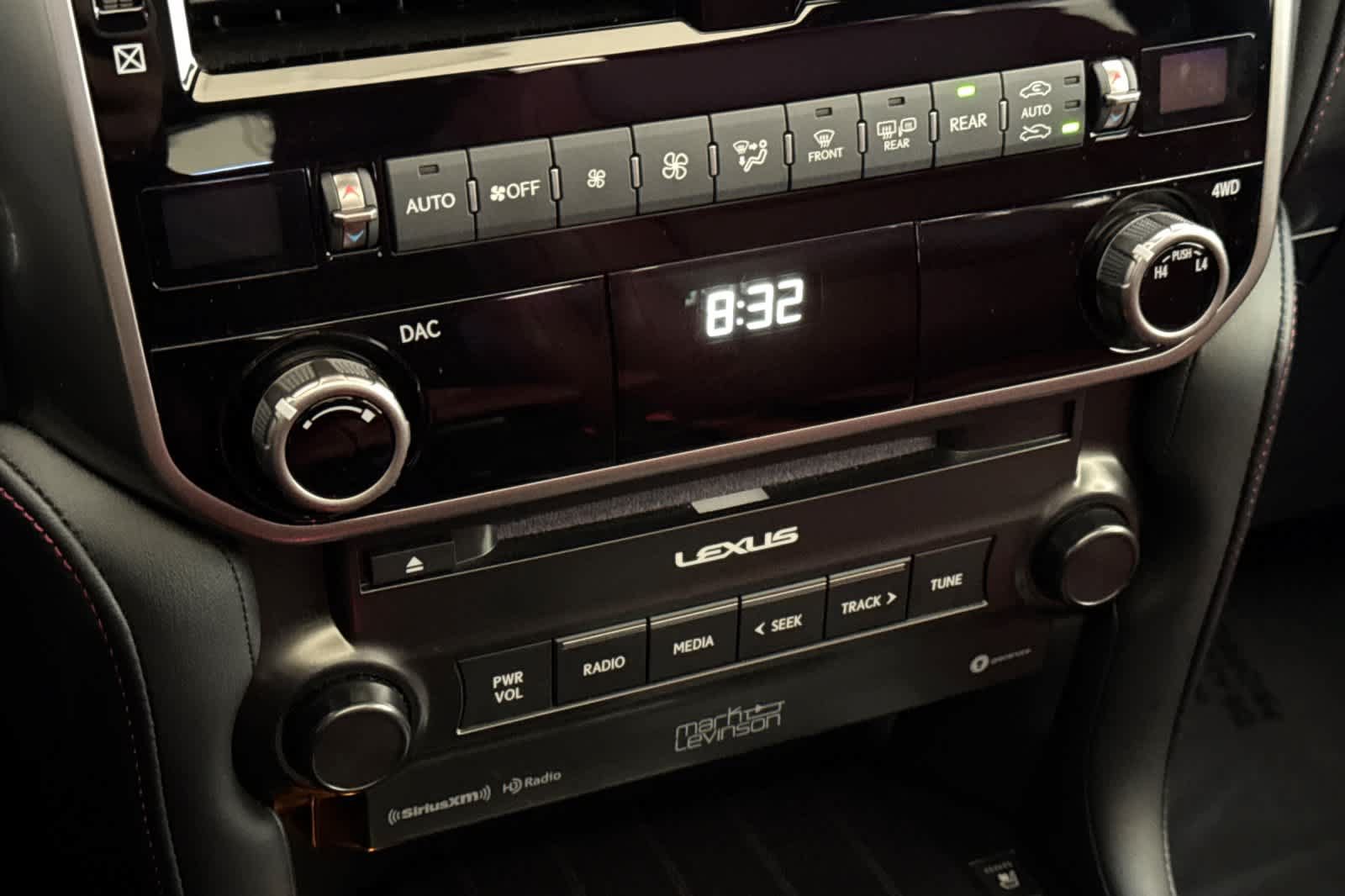 Used 2023 Lexus GX 460 Premium w/ Premium Plus Package AWD/4WD image 23