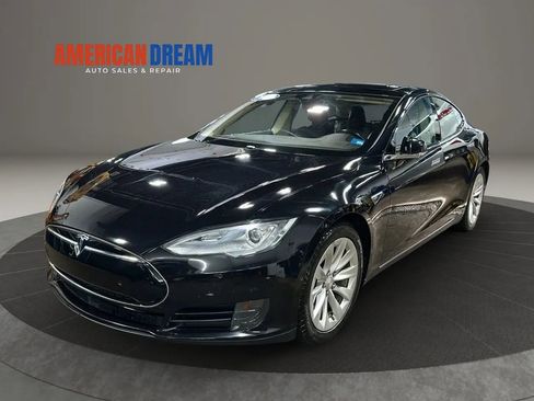 Used 2016 Tesla Model S 60 RWD image 1