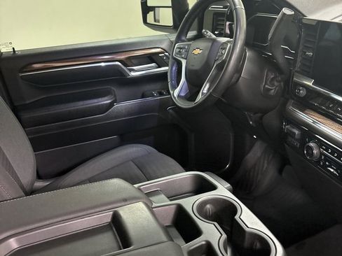 Used 2024 Chevrolet Silverado 2500 LT w/ All Star Edition image 28