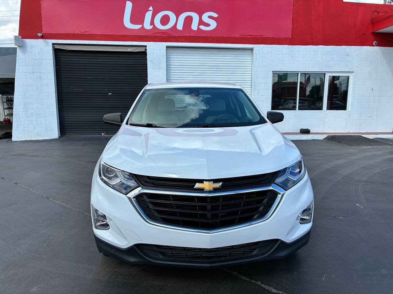 Used 2021 Chevrolet Equinox LS w/ LS Convenience Package AWD/4WD image 1