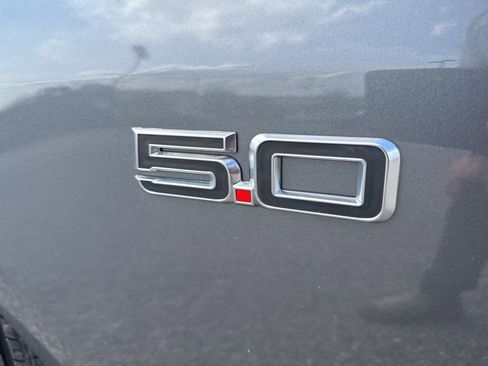 Used 2025 Ford Mustang GT Premium RWD image 4