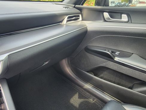 Used 2023 Kia K5 GT-Line image 35