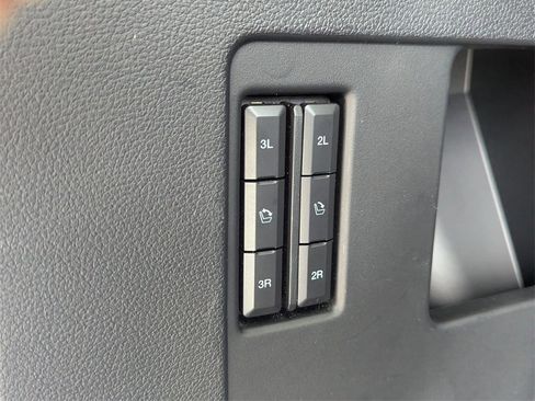 Used 2021 Ford Expedition Max Platinum image 30