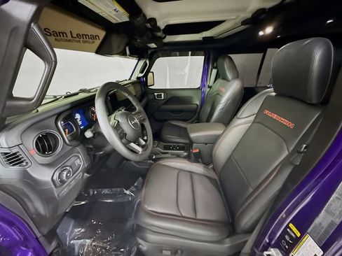 Used 2026 Jeep Wrangler Unlimited Rubicon image 20