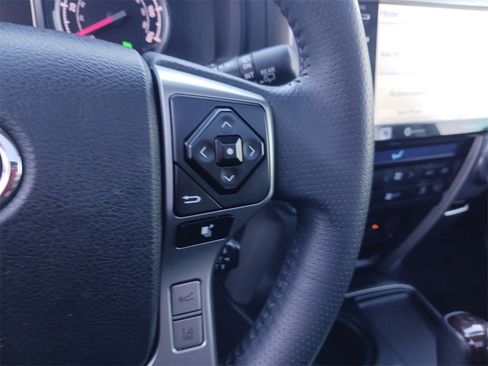Used 2022 Toyota 4Runner Limited image 34