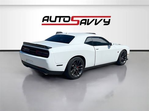 Used 2022 Dodge Challenger R/T Scat Pack image 7