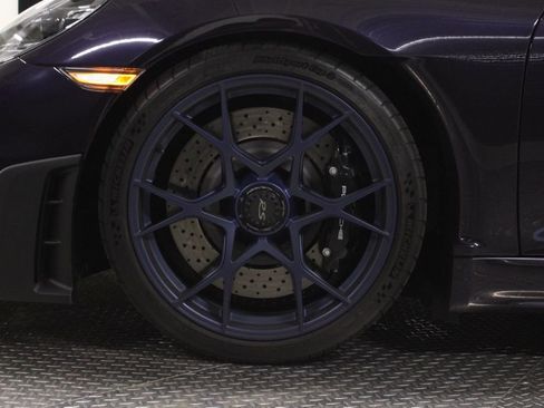 Certified 2025 Porsche 718 Cayman GT4 RS RWD image 15
