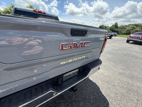 Certified 2024 GMC Sierra 1500 Pro w/ Pro Value Package AWD/4WD image 38