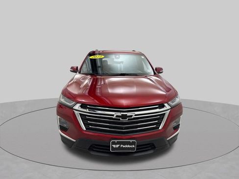 Used 2023 Chevrolet Traverse LT w/ LT Premium Package AWD/4WD image 7