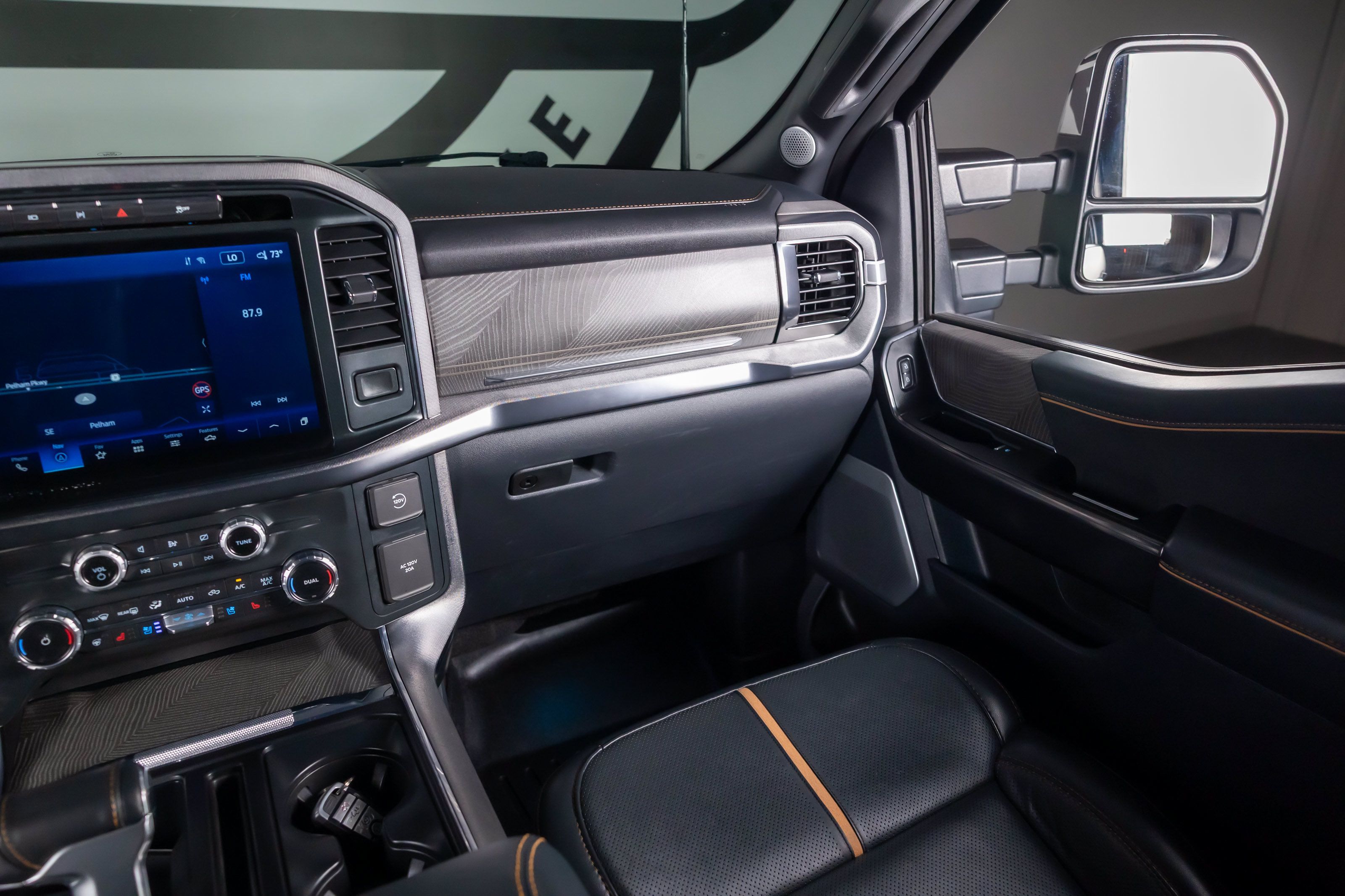 Used 2022 Ford F150 Platinum w/ Equipment Group 701A High AWD/4WD image 8