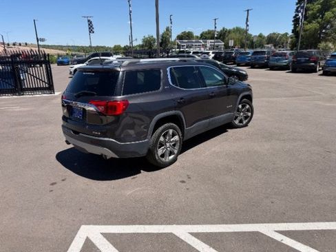 Used 2018 GMC Acadia SLT AWD/4WD image 16