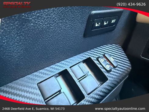 Used 2013 Toyota RAV4 Limited image 32