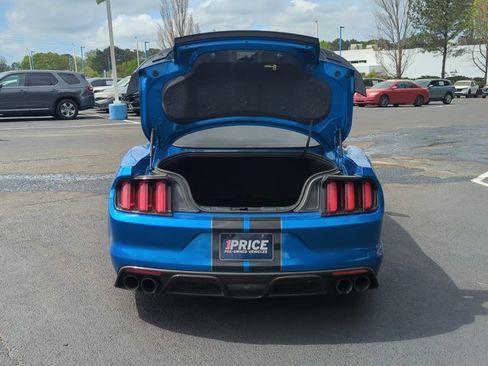 Used 2019 Ford Mustang Shelby GT350 w/ Technology Package image 6