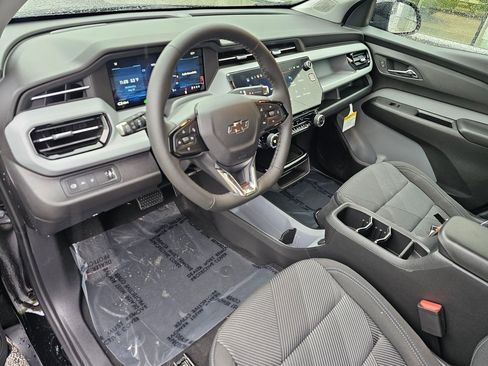 New 2027 Chevrolet Bolt LT w/ Comfort Package FWD image 19