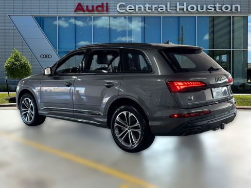 Certified 2025 Audi Q7 2.0T Premium Plus w/ Premium Plus Package image 3