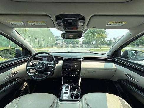 Used 2023 Hyundai Tucson Limited AWD/4WD image 15