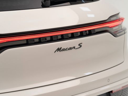 New 2026 Porsche Macan S image 14