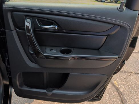 Used 2017 Chevrolet Traverse Premier AWD/4WD image 34