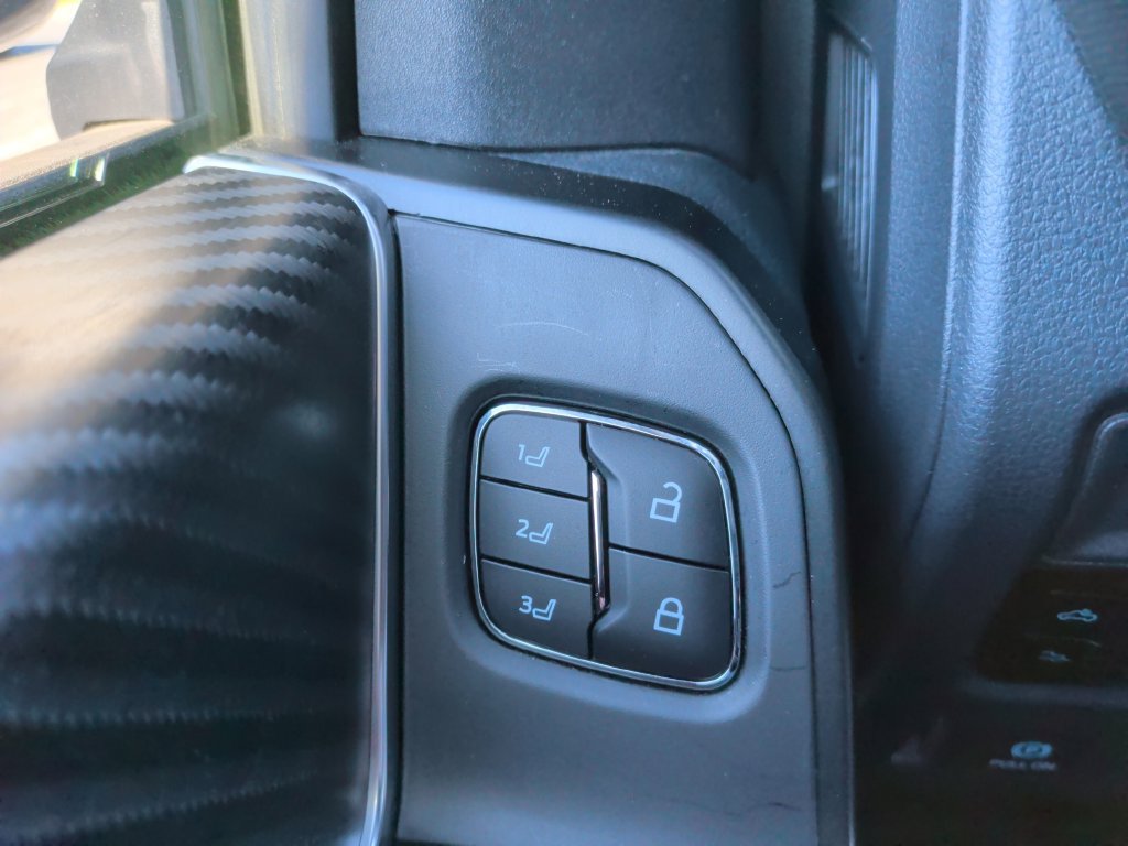 Certified 2025 Ford F150 Raptor AWD/4WD image 32