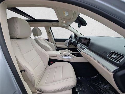 Used 2024 Mercedes-Benz GLS 450 4MATIC image 22
