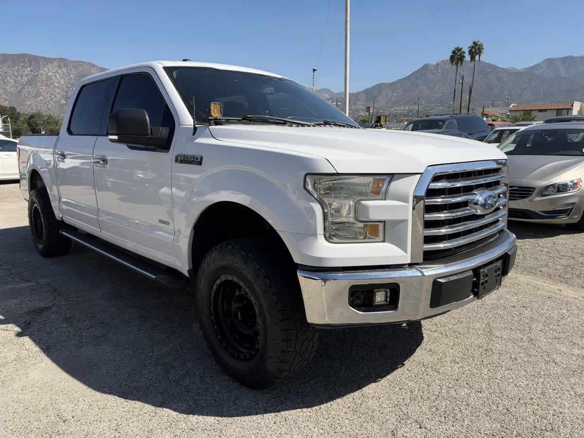 Used 2015 Ford F150 XLT w/ Equipment Group 302A Luxury RWD image 1