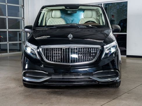 Used 2020 Mercedes-Benz Metris Passenger image 3