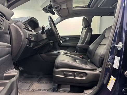 Used 2022 Honda Pilot Touring image 13