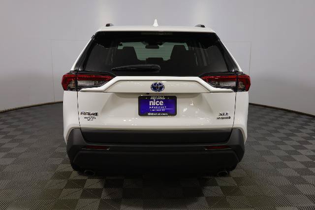 Used 2024 Toyota RAV4 XLE w/ Convenience Package AWD/4WD image 5