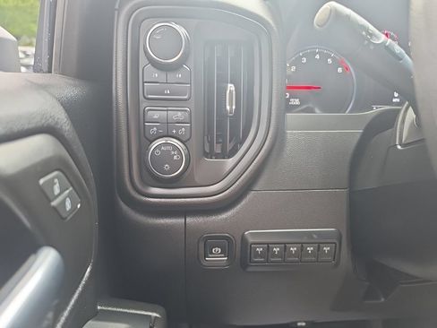Used 2025 Chevrolet Silverado 2500 W/T w/ WT Convenience Package AWD/4WD image 23