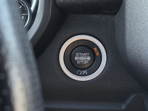 Used 2021 RAM 2500 Tradesman AWD/4WD image 23