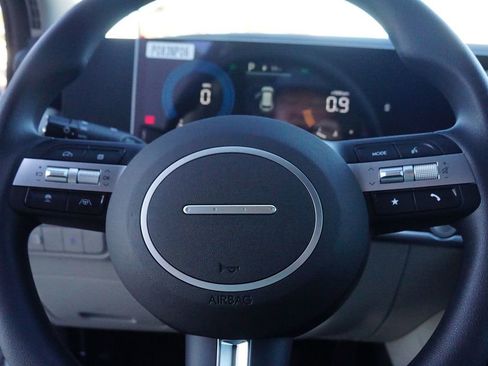 New 2026 Hyundai Tucson SE image 15